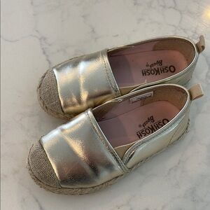 OshKosh B'gosh Gold Espadrilles Slippers Casual Comfort